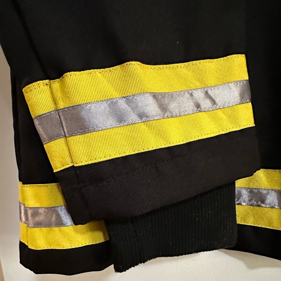 {NYC ABRACADABRA} Black Firefighter Suit Adult Costume size Large 👨‍🚒🚒 - Picture 6 of 16